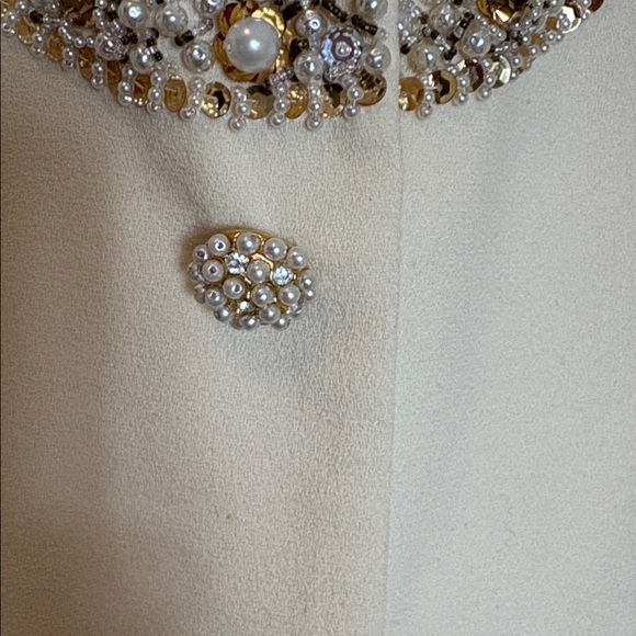 Vtg Nolan Miller skirt suit Rhinestones &Pearls. Jacket armpit to 20” skirt 14 - Picture 4 of 13